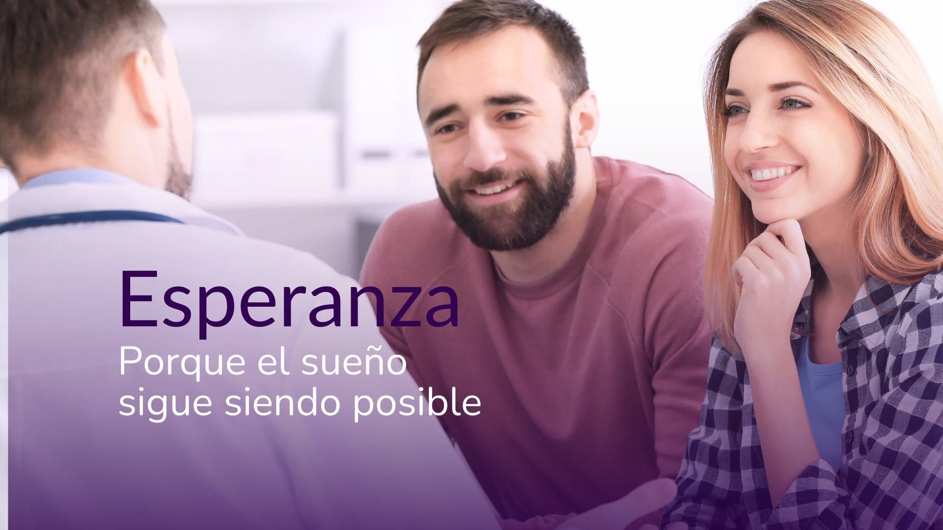 Diagnóstico infertilidad esperanza Pareja hablando con un médico sobre diagnóstico de infertilidad y opciones de reproducción asistida